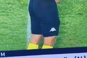 尿裤子.gif